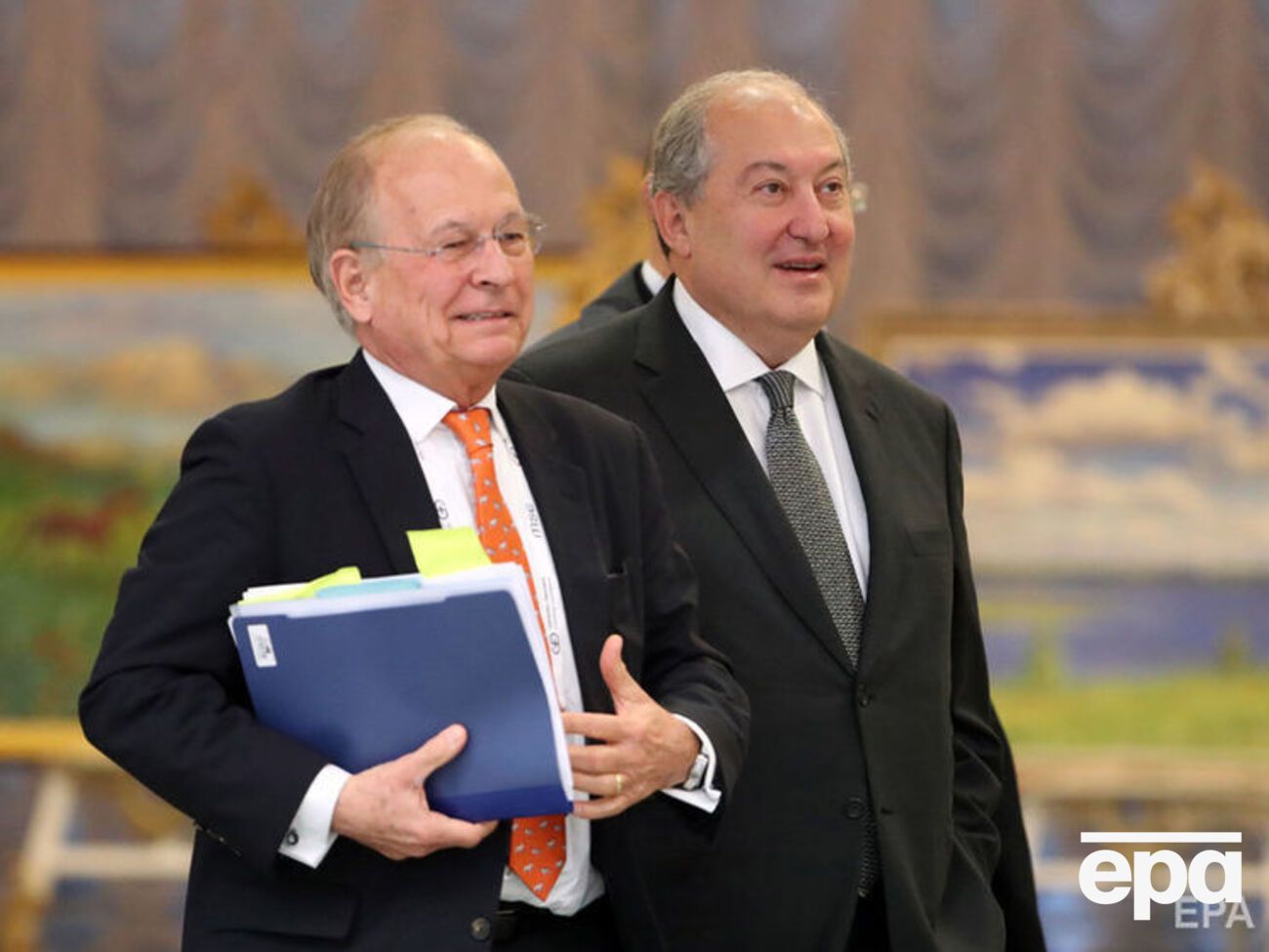 Ишингер (слева): Нам придется проявить терпение