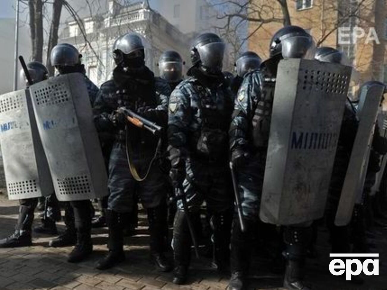 Большинство подозреваемых беркутовцев и чиновников скрываются в РФ и аннексированном ею Крыму&nbsp;