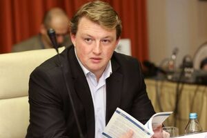 Головною російською санкцією проти Порошенка стало невнесення його до списку