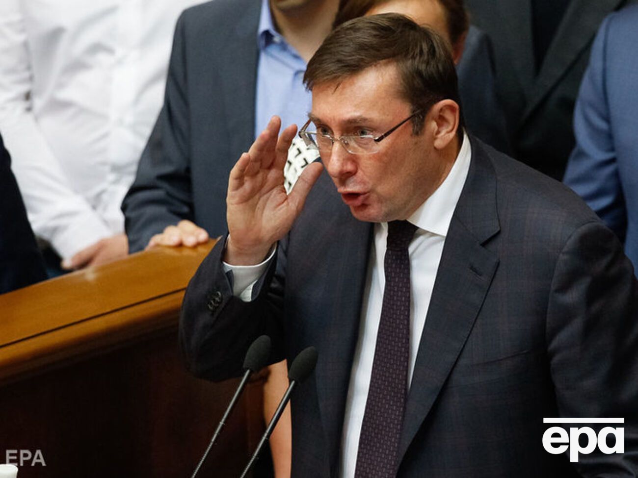 Луценко: Громадяни Росії мають повірити, що Російська Федерація нібито ще має якесь значення на міжнародній арені