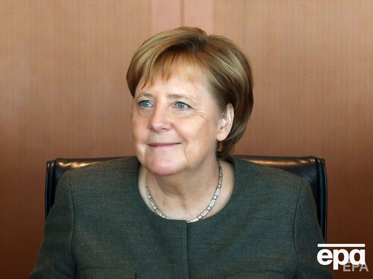 Меркель: Мы в Германии шли тяжелым путем, отходя от всеобщих субсидий и предоставляя индивидуальные