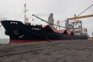 Причетних до перевезення вантажу притягнуть до відповідальності за фінансування тероризму, заявив Луценко