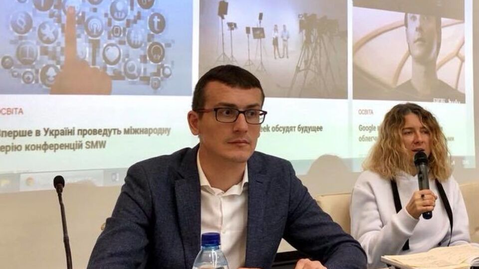 Томиленко: Идеально для украинских журналистов было бы, чтобы мы встречались не на общественных слушаниях, а на парламентских