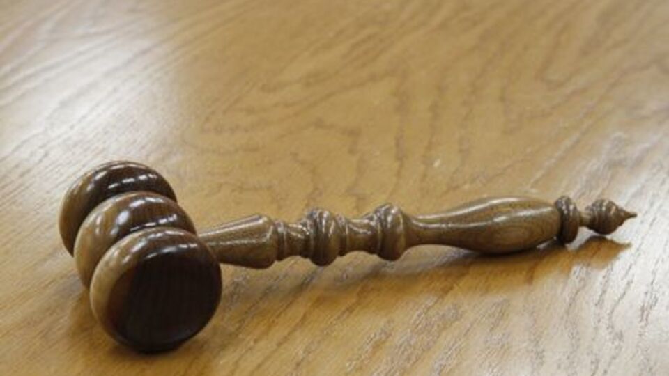 Уряд Вірменії дозволив суддям носити вогнепальну зброю