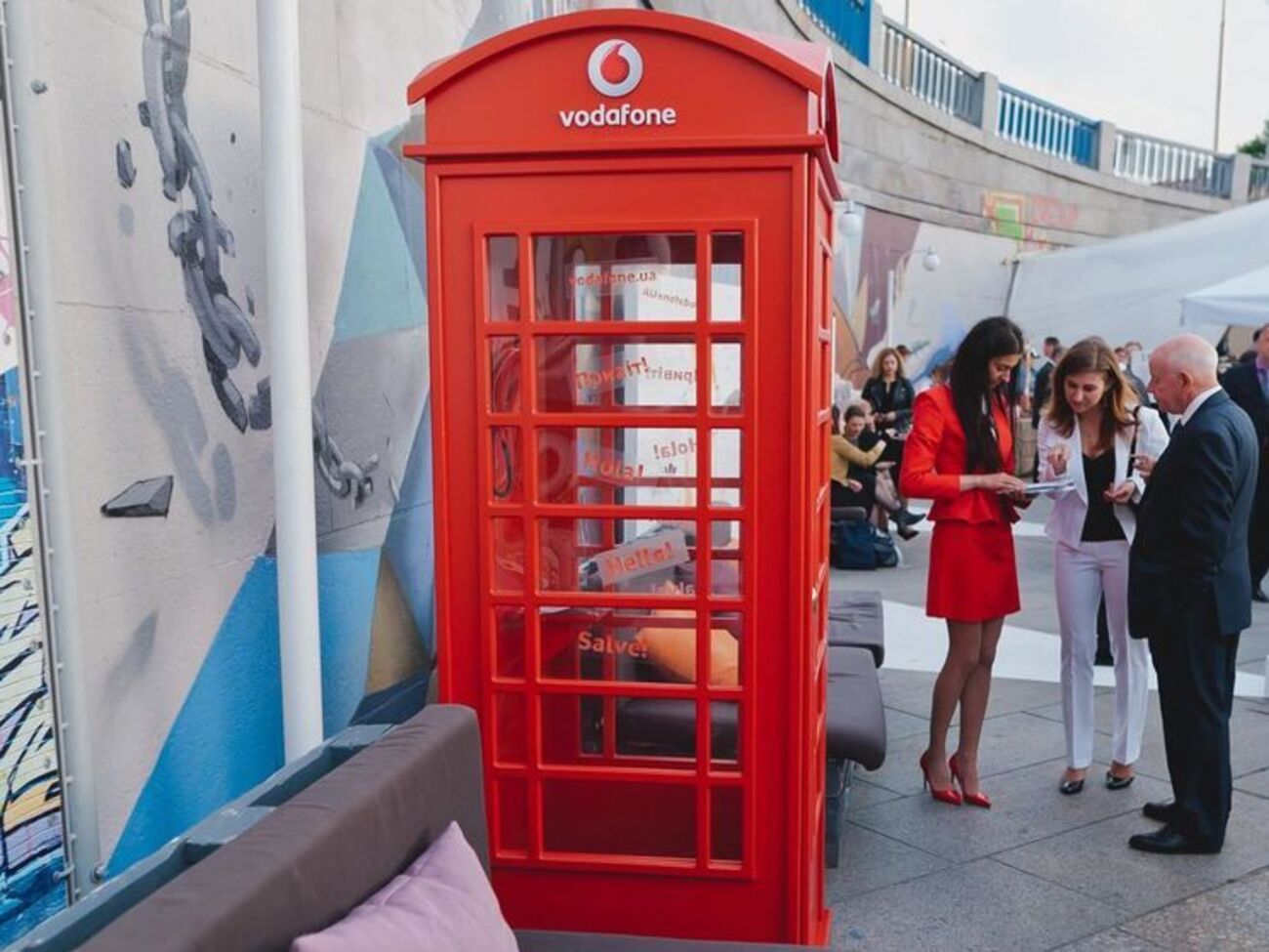 Мобильная связь пропадает на Донбассе не первый раз