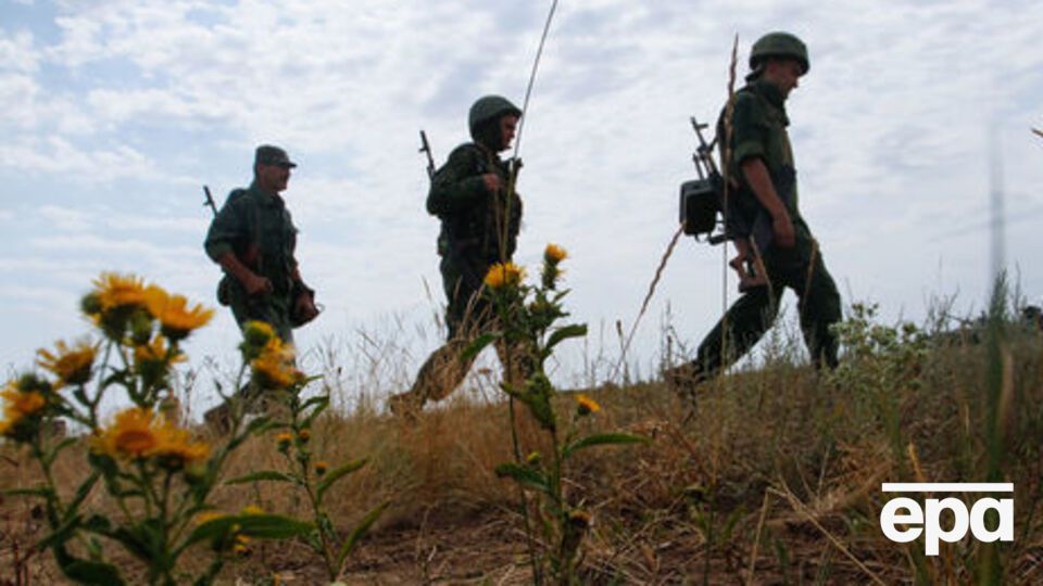 В апреле 2014 года на востоке Украины начался вооруженный конфликт