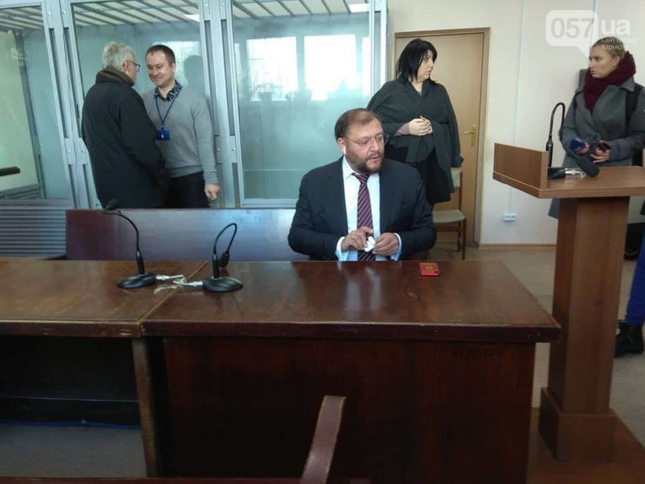 Добкін повідомив журналістам, що не вважає себе винним і готовий відвідувати всі судові засідання