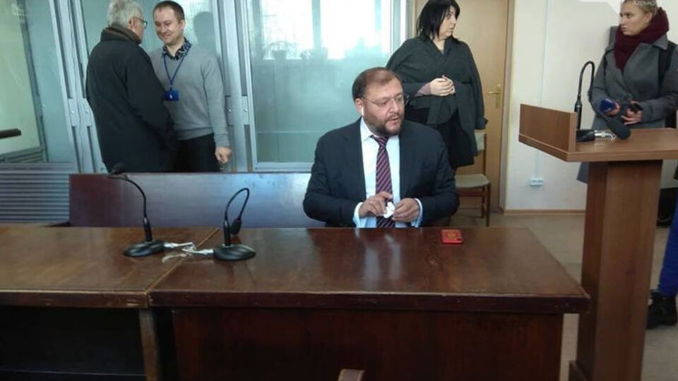 Добкін повідомив журналістам, що не вважає себе винним і готовий відвідувати всі судові засідання