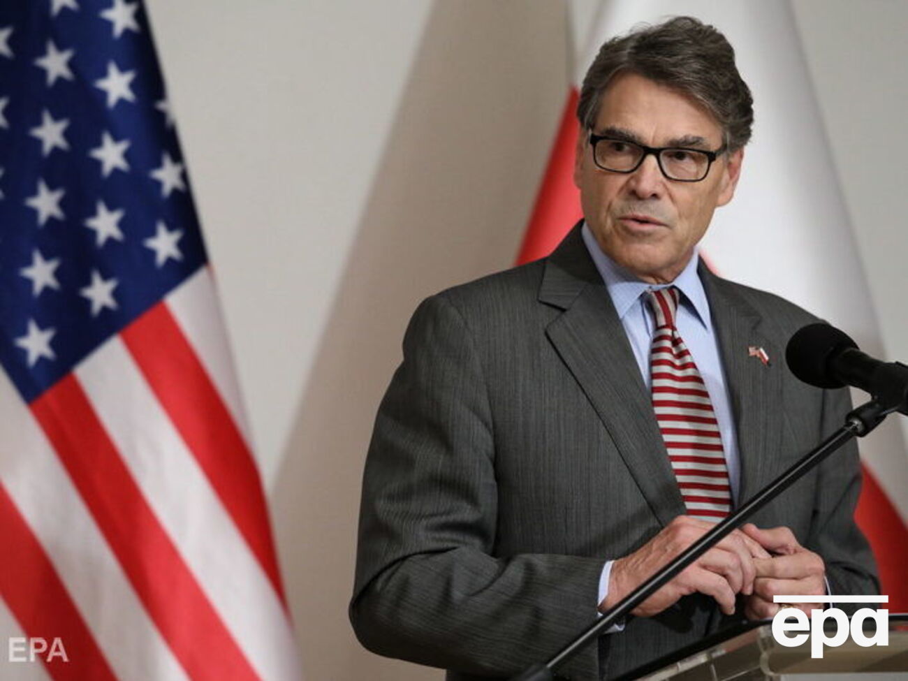 Перри:&nbsp;Я призываю лидеров этой гордой независимой страны внедрять политику прозрачности, свободных рынков