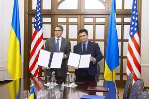 Клімкін зустрівся з Перрі 12 листопада