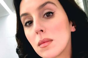 Джамала продемонстрировала декольте