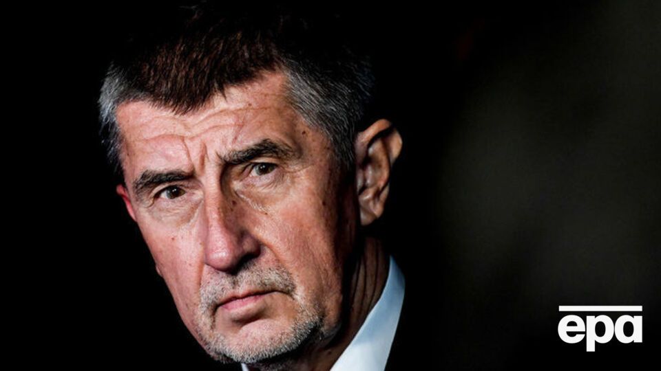 Бабиш утверждает, что за его родственниками охотятся