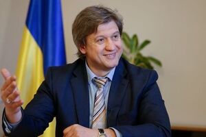 Данилюк зазначив, що дуже стурбований перебігом президентської виборчої кампанії