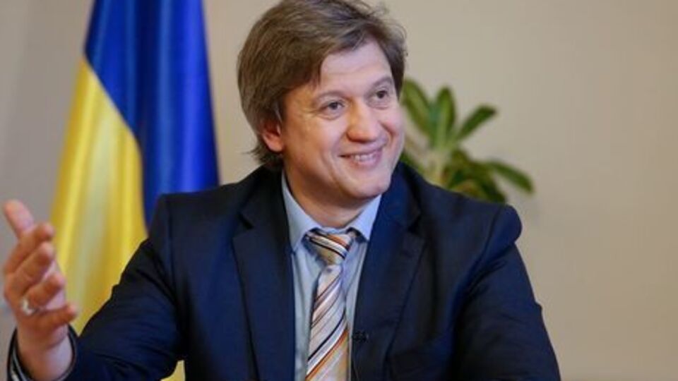Данилюк зазначив, що дуже стурбований перебігом президентської виборчої кампанії
