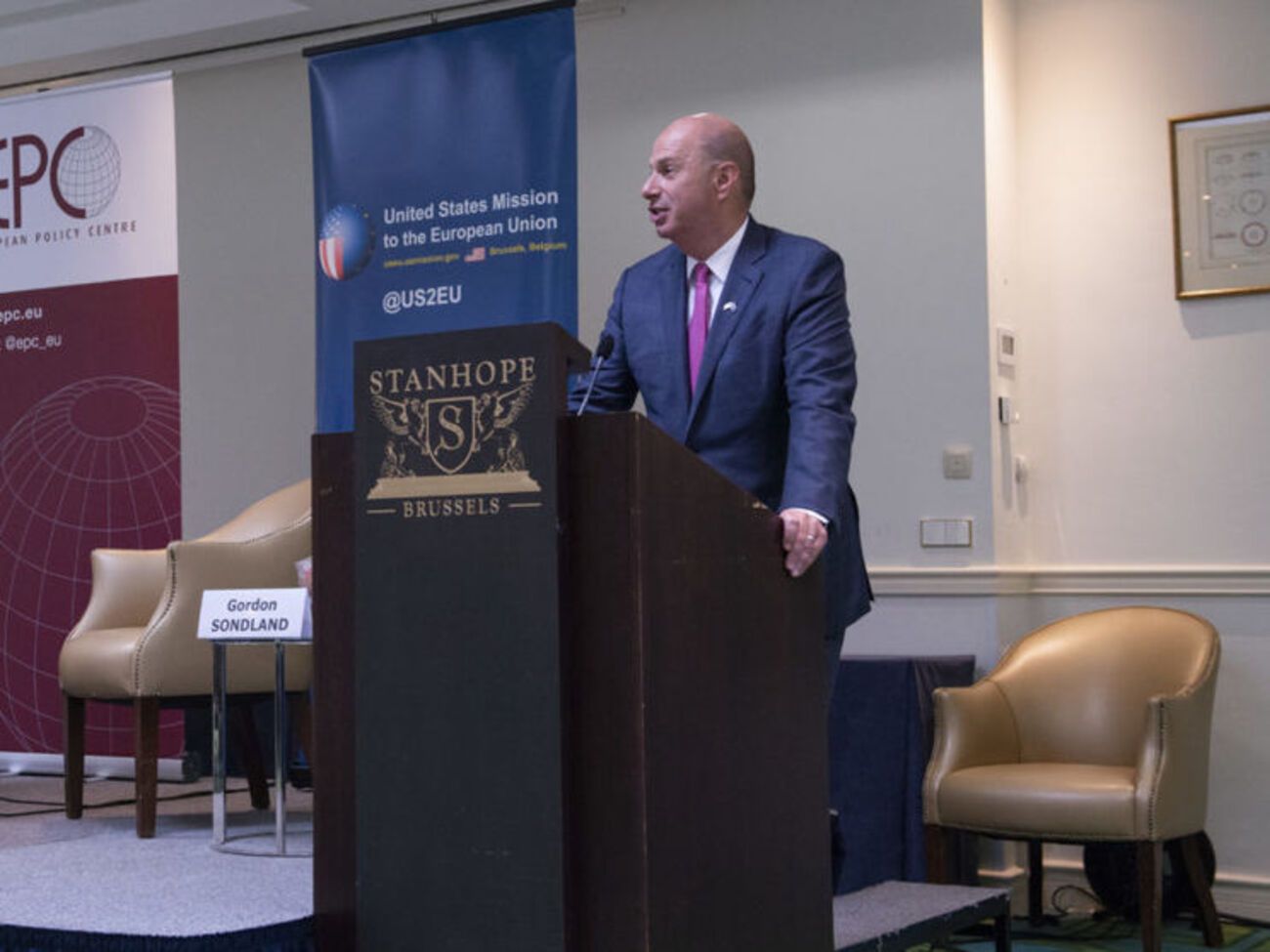 Сондленд заявил, что&nbsp;зависимость от российской энергетики "не является хорошей долгосрочной перспективой"