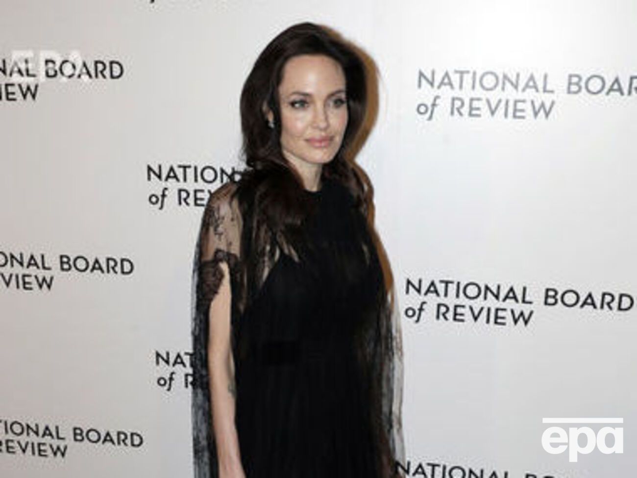 Джоли волнует ее отрицательный имидж после развода с Питтом&nbsp;&ndash; СМИ