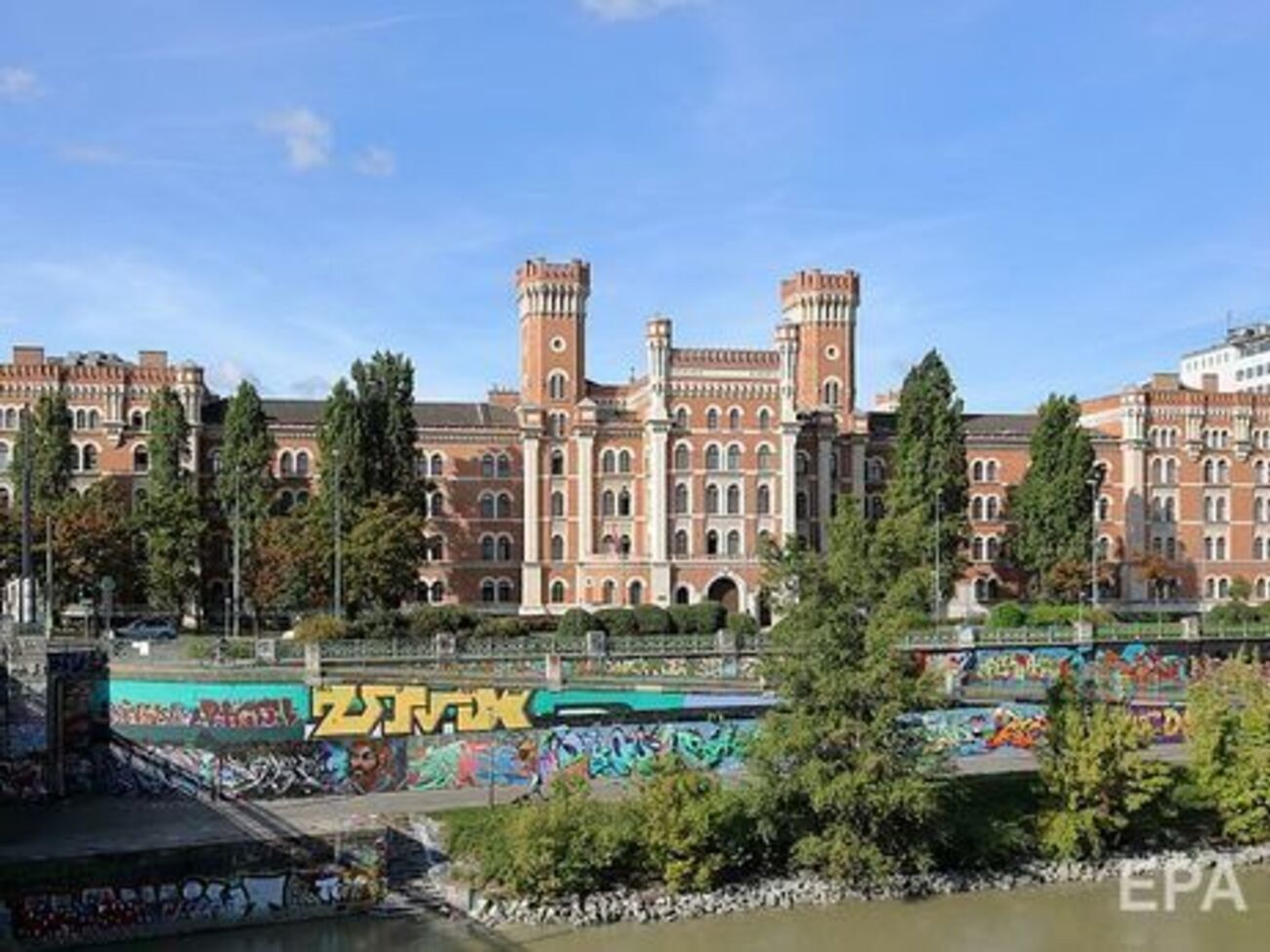 Агент якобы передавал сведения из минобороны Австрии&nbsp;