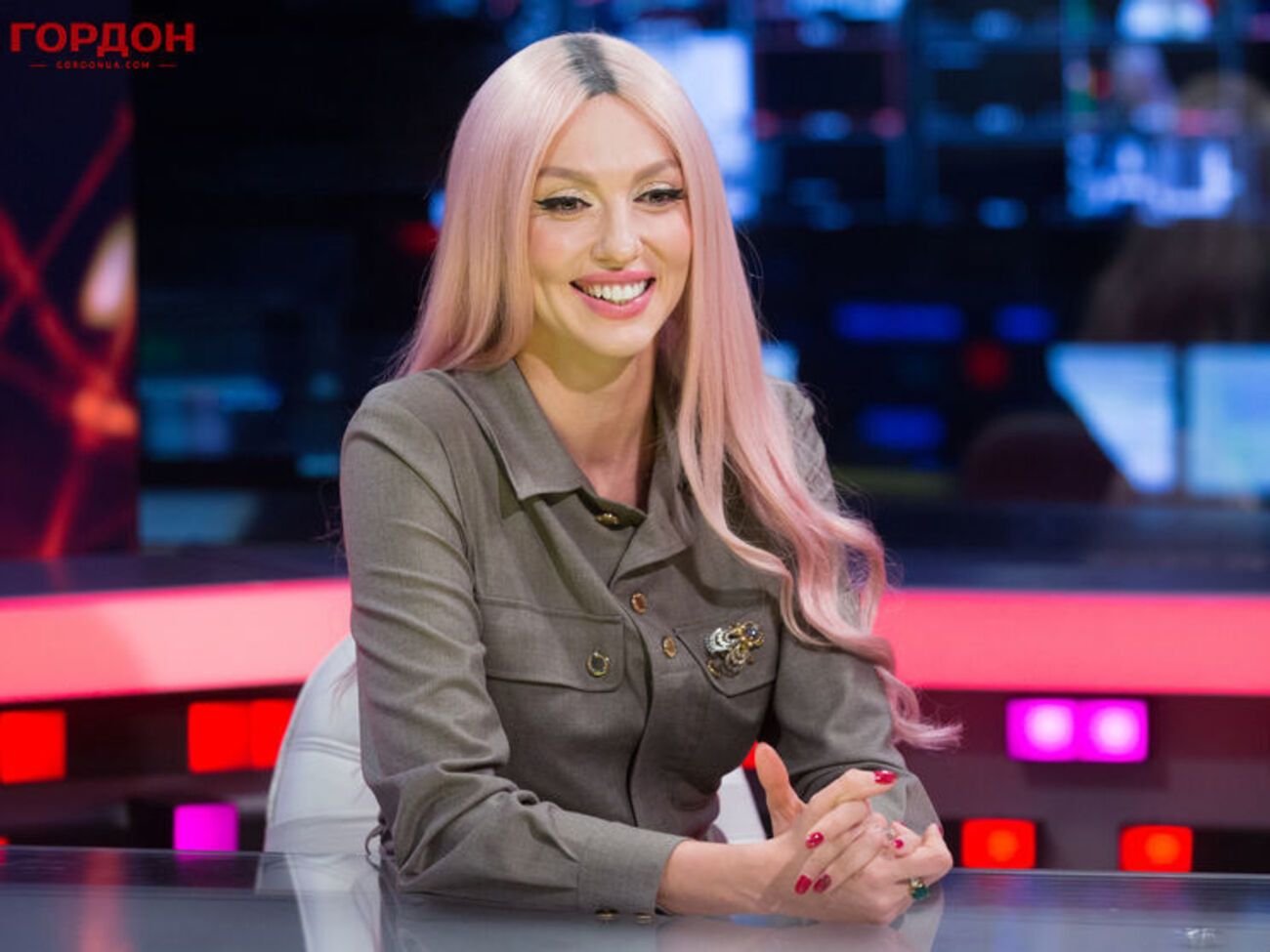 Полякова: Редко в политику приходят сволочами