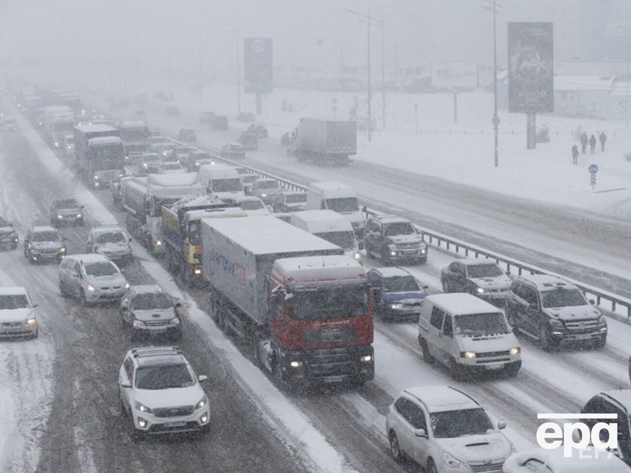 В столице образовались пробки