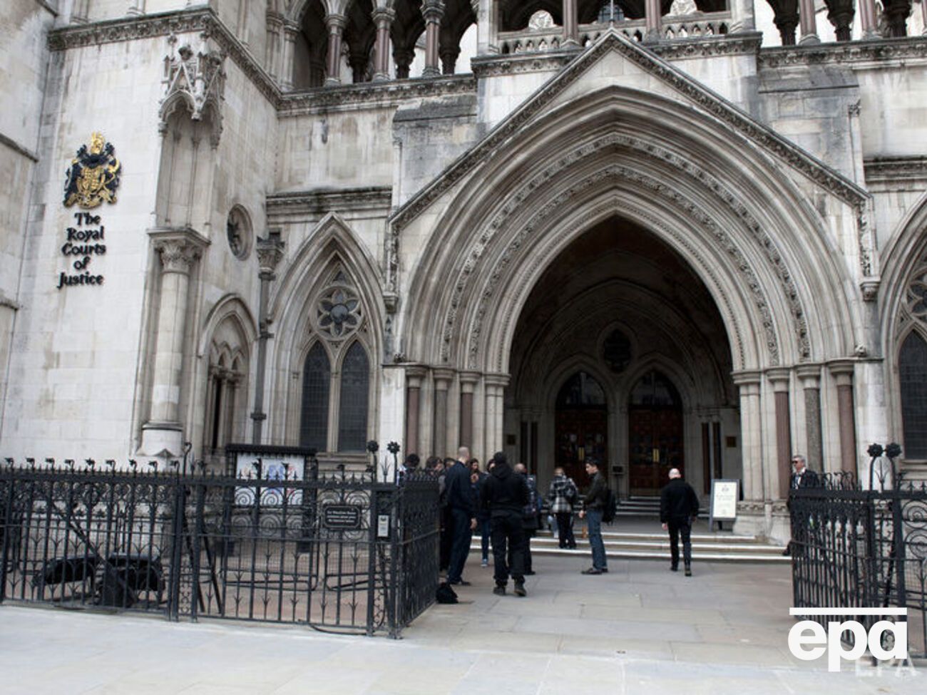 Судьбя "долга Януковича" решается в лондонском суде