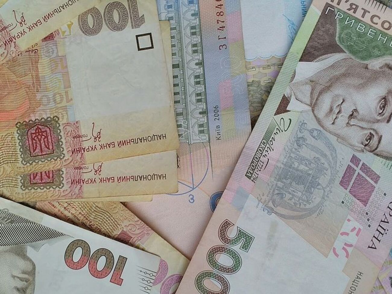 Борги із зарплати працівникам бюджетних установ становлять приблизно 50 млн грн