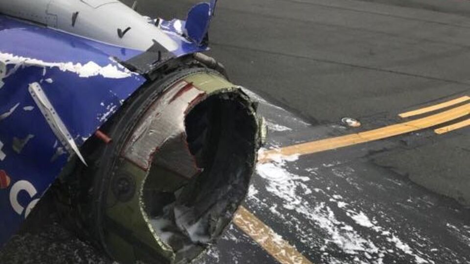У США почалися слухання у справі про випадок із літаком компанії Southwest, у якого в польоті вибухнув двигун