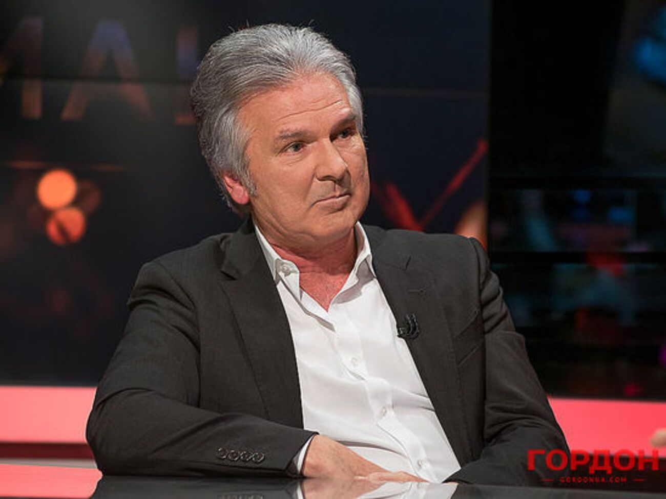 Юрий Швец:&nbsp;Путин по глупости делает все, чтобы Украина стала полноценной частью Западного мира, но украинская "элита" делает все, чтобы этого не случилось