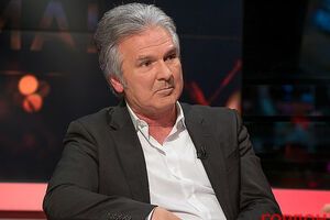 Юрий Швец: Путин по глупости делает все, чтобы Украина стала полноценной частью Западного мира, но украинская "элита" делает все, чтобы этого не случилось