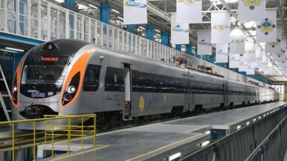 За словами Омеляна, поїзд із Мукачева в Будапешт їде по євроколії