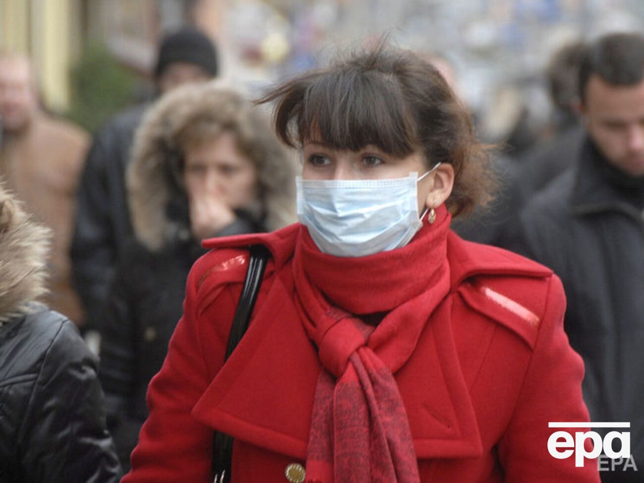 Проти минулого тижня рівень захворюваності серед дорослих та дітей до 17 років незначно збільшився