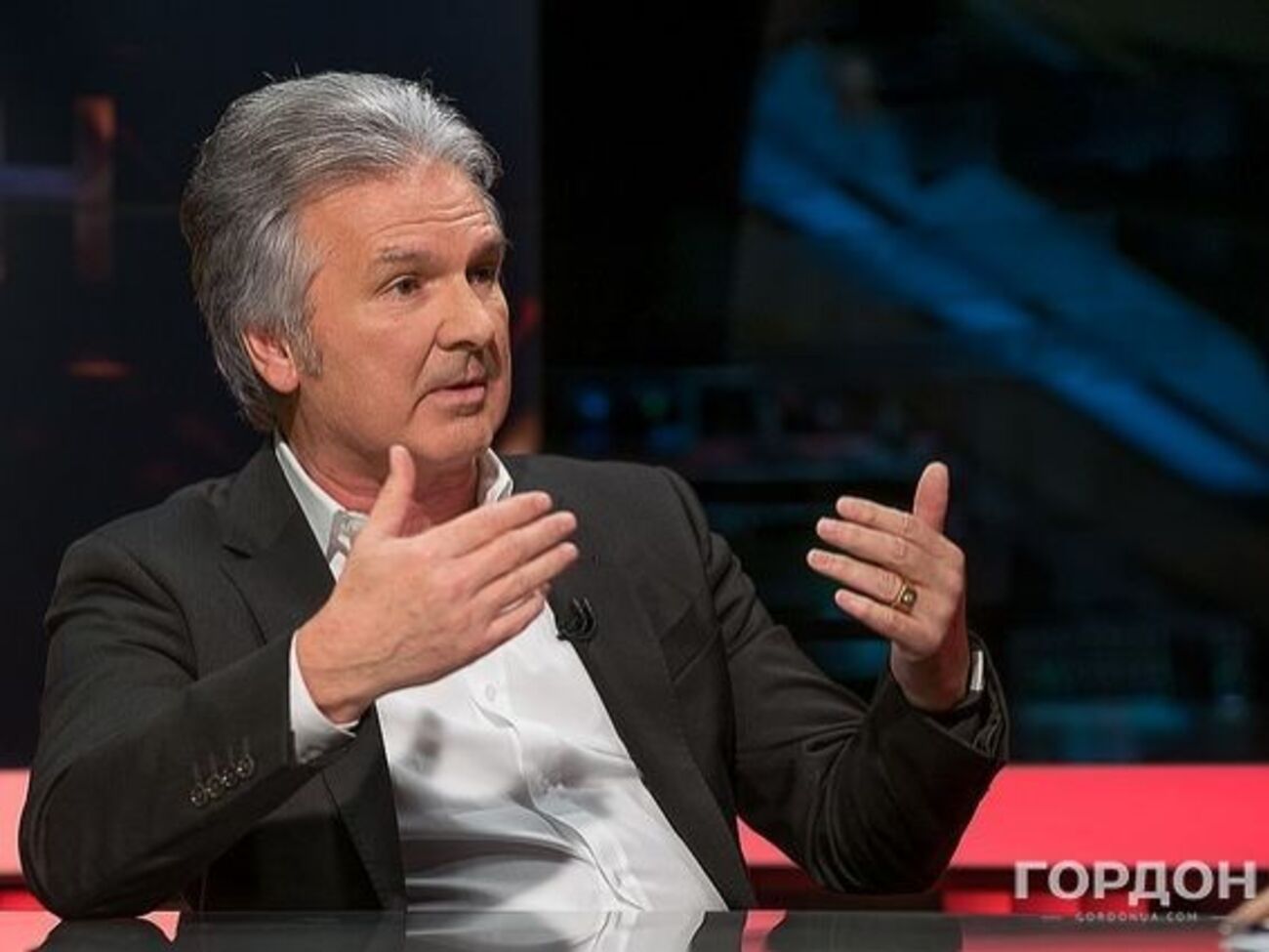 Швец: Существует два пути аутодафе путинского режима&nbsp;&ndash; быстрый и медленный