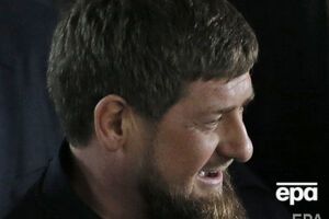 Кадыров предложил мальчику, чтобы на подаренной машине его возил отец