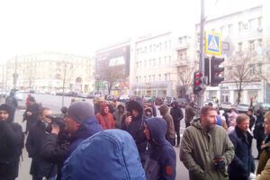 За последний год в Харькове отремонтировали 40 км тепловых сетей, заявил заместитель городского головы Руденко