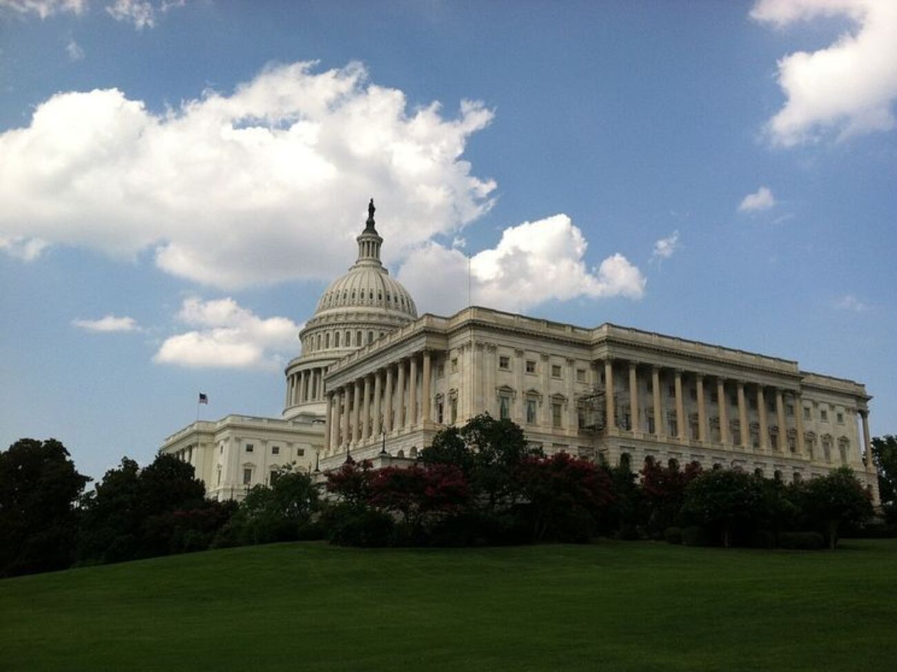 Проект закона внесен на рассмотрение Сената