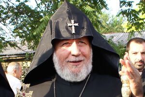 Гарегин II прибыл в Новосибирск
