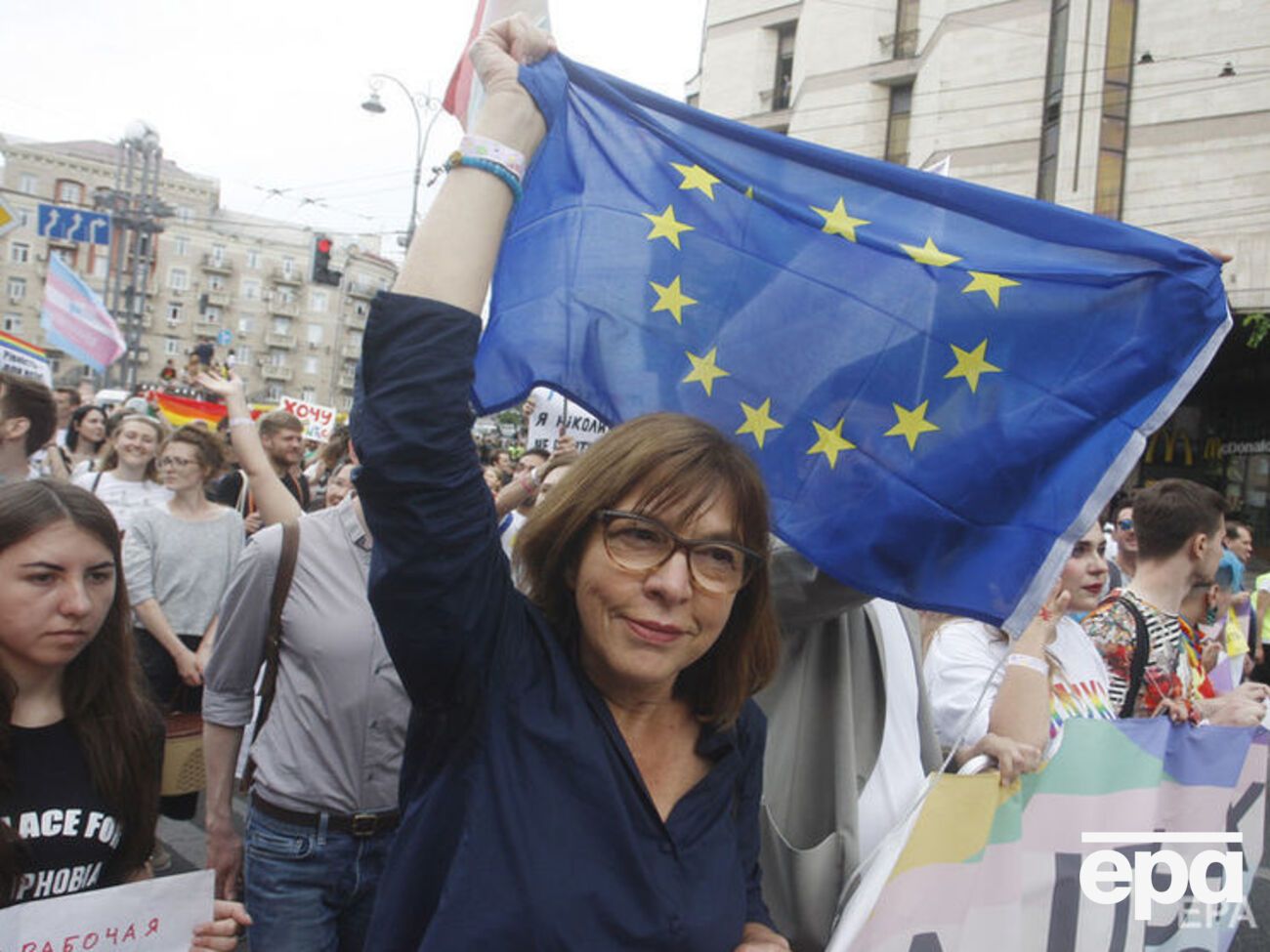 Хармс:&nbsp;Мы бы хотели порекомендовать парламенту принять законы, которые включат внутренне перемещенных лиц и трудовых мигрантов в избирательный процесс