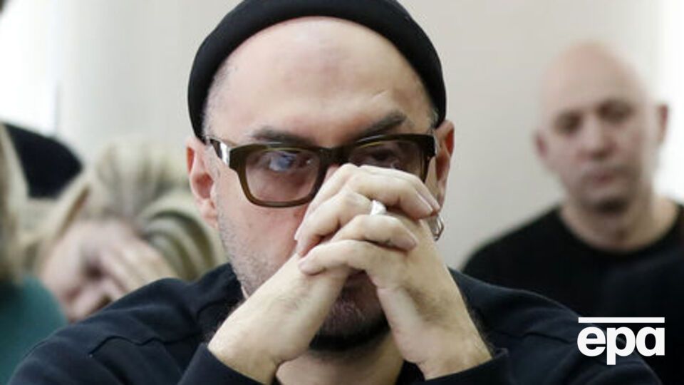 Із серпня 2017 року Серебренников перебуває під домашнім арештом