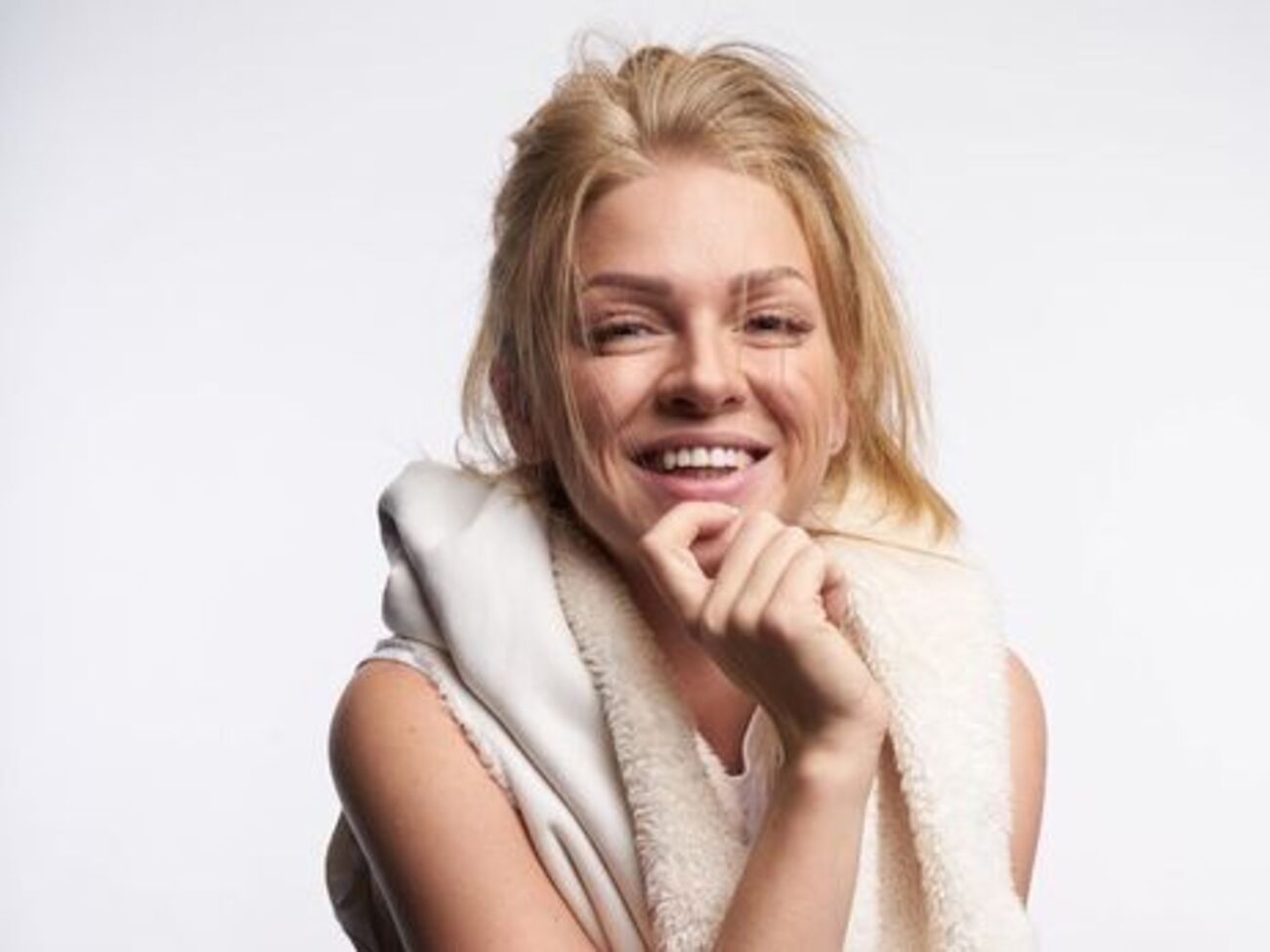 Глущенко:&nbsp;Я хотела бы каждому пожелать "своего человека" рядом. Мой человек&nbsp;&ndash; мой любимый муж