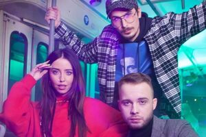 "Время и Стекло" сняли клип с блогером