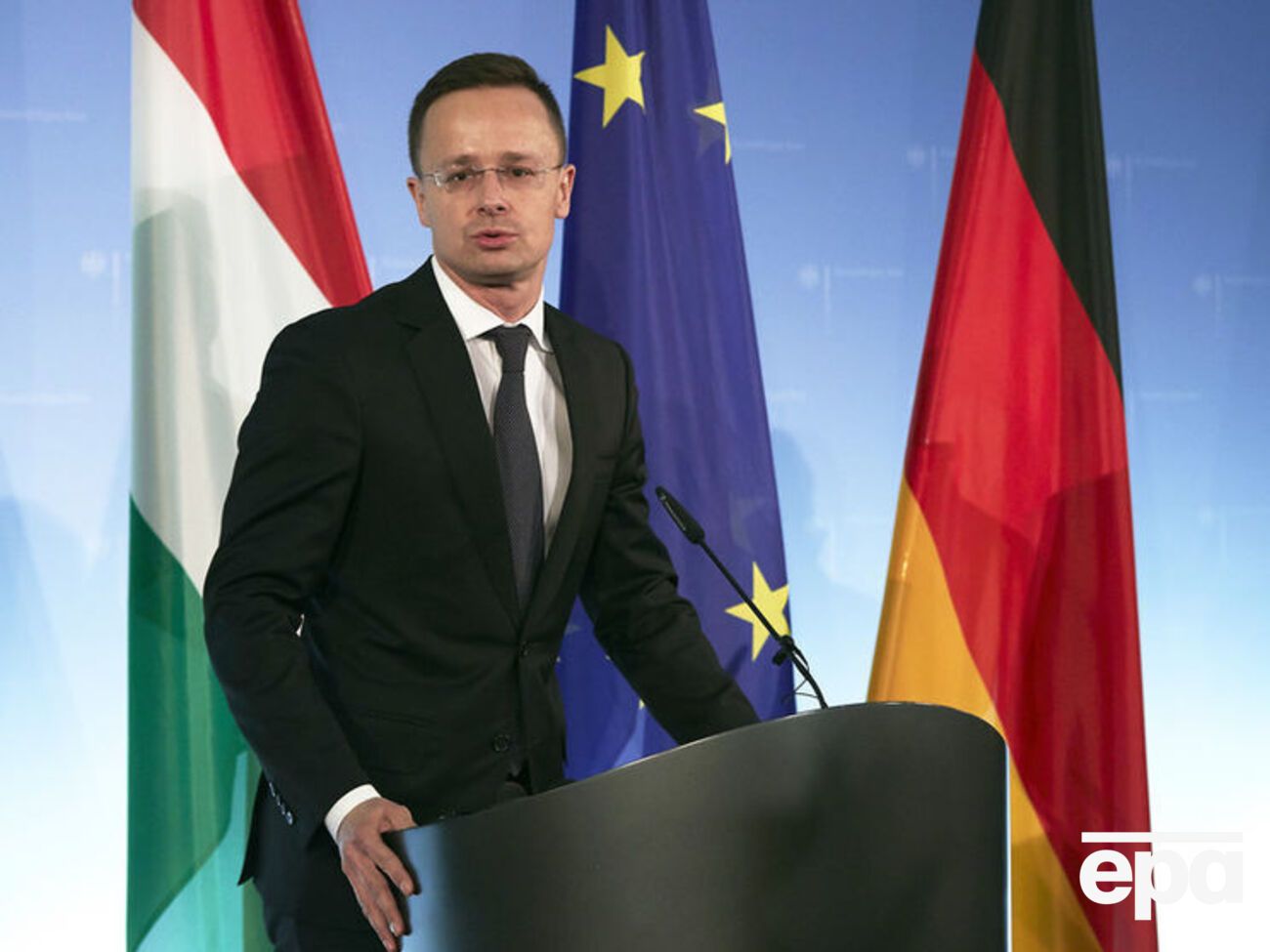 Сийярто: Украина не только нарушает двусторонние соглашения, но и международные правила