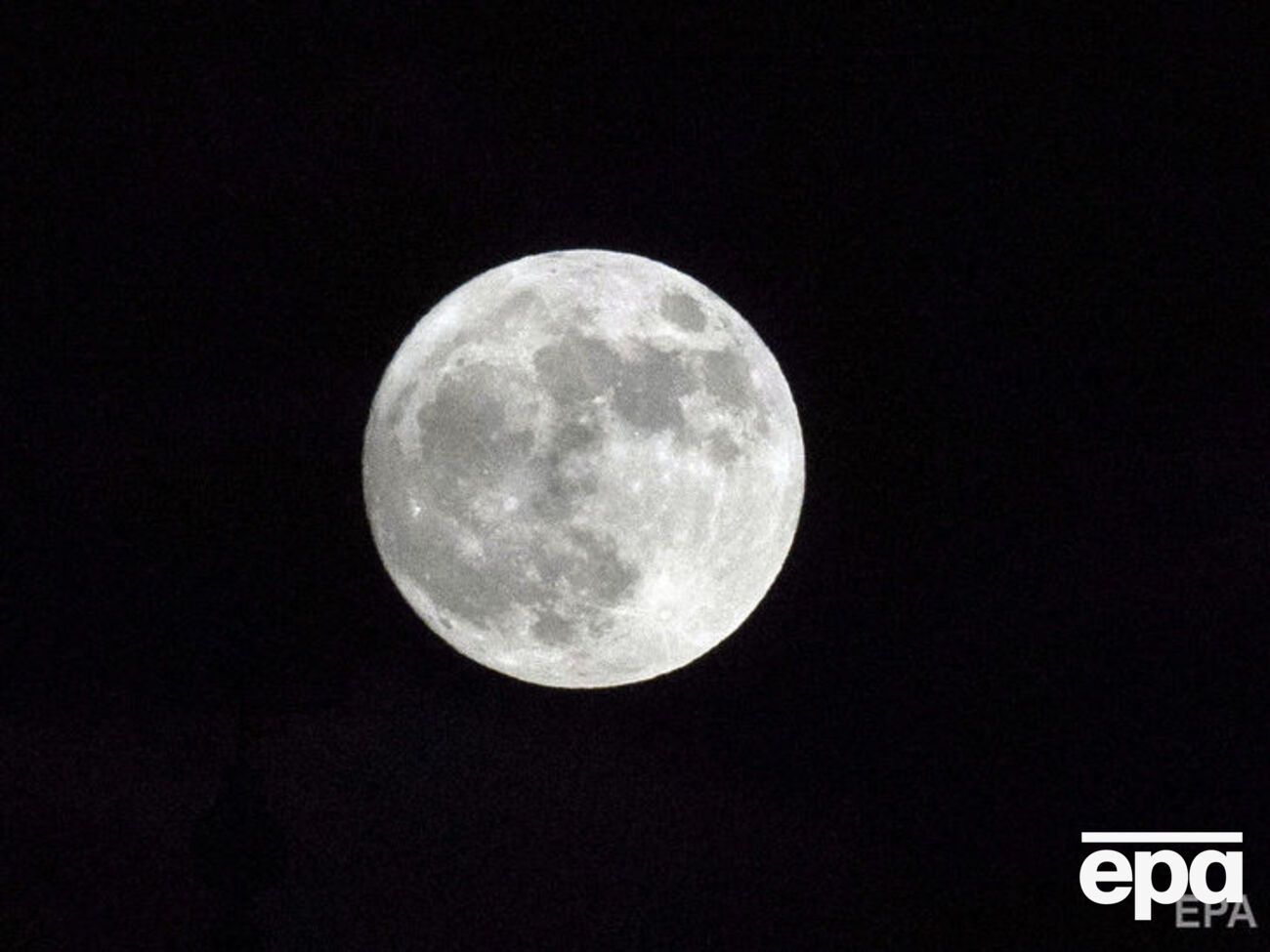 Російські космонавти планують висадитися на Місяць