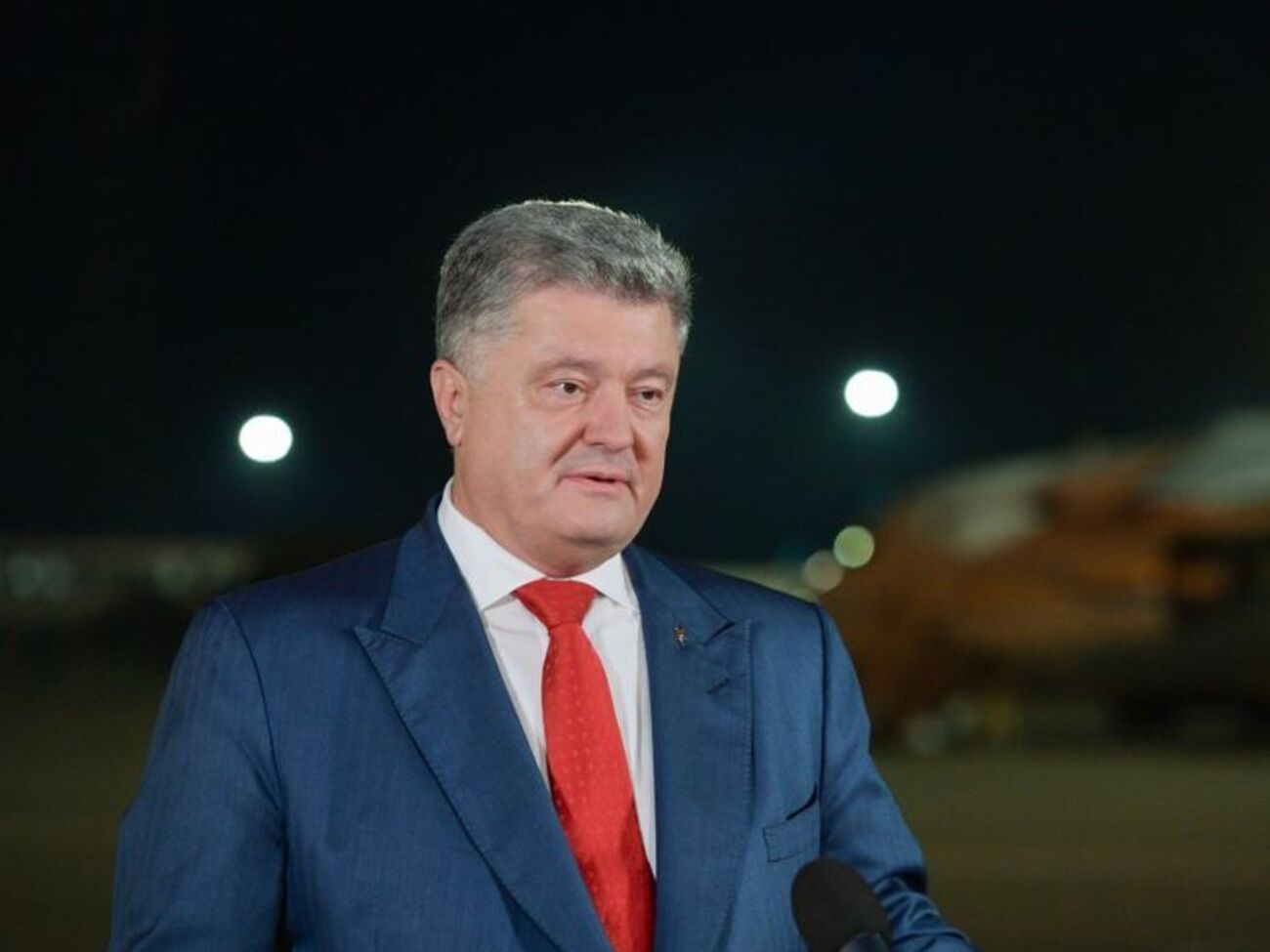 Порошенко: Жертвами різанини в Батурині стало близько 15 тис. осіб – московська орда не зглянулася ані над старими, ані над жінками, ані над дітьми
