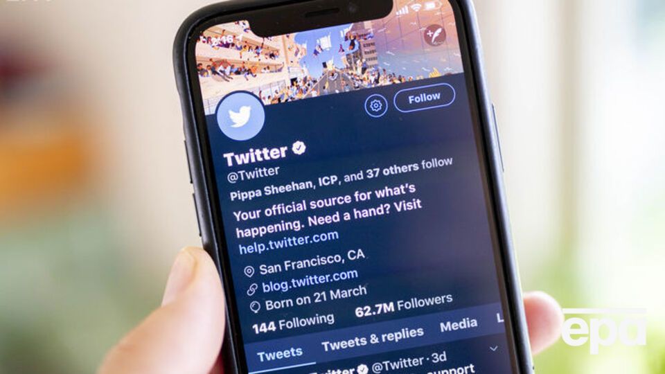 Исследователи изучили 9 млн сообщений, размещенных на аккаунтах в Twitter, связанных с "фабрикой троллей"