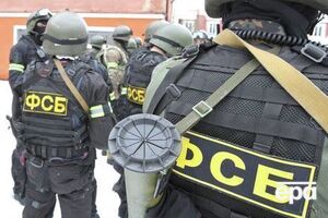Російські силовики провели обшук у підлітка, із яким зв'язувався студент, що влаштував вибух у будівлі ФСБ