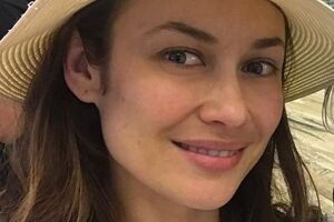 Куриленко показала, как выглядела подростком