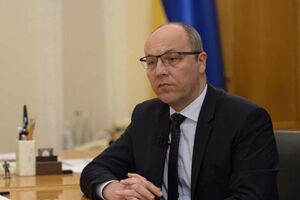 Парубий: Низкий поклон и вечная слава павшим героям Небесной сотни и украинским воинам