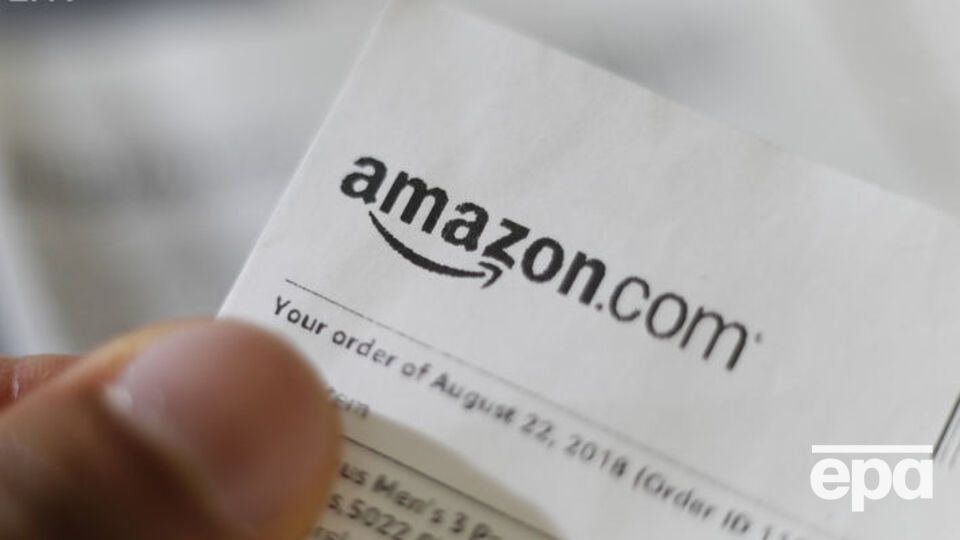 Продажа на Amazon товаров с символикой боевиков "ДНР" не несет посылов к миру и уважения к человеческой жизни, заявили в посольстве Украины в США