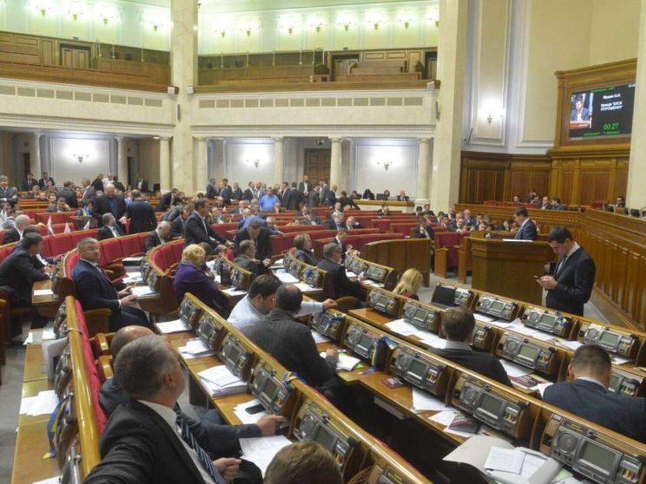 Парламент може розглянути законопроект на вечірньому засіданні