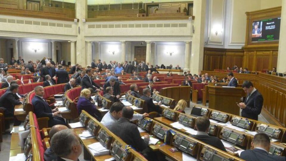 Парламент может рассмотреть законопроект на вечернем заседании