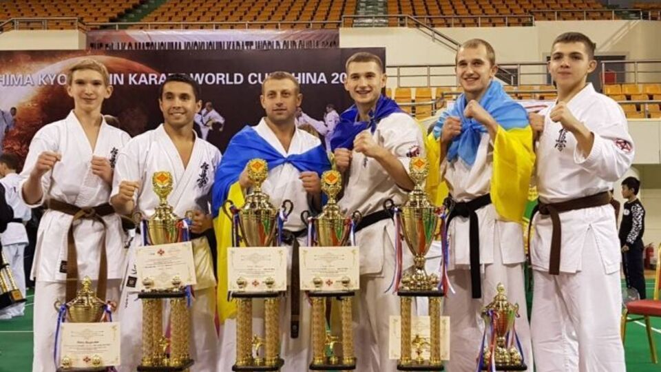 Команду Украины на Кубке мира представляли семь спортсменов и трое судей